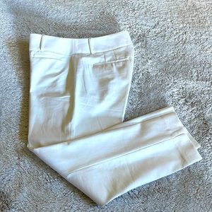 Ann Taylor LOFT cropped white pant size 8 Never worn